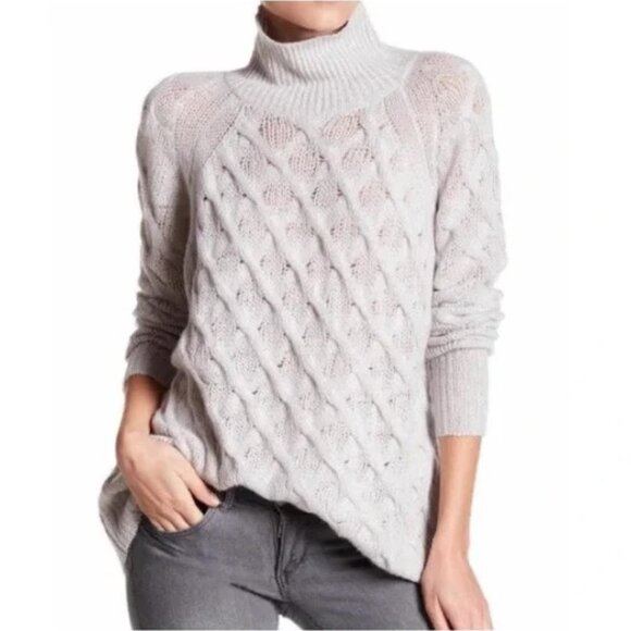 360 Cashmere Light Gray Cable Knit Sweater - Picture 1 of 6